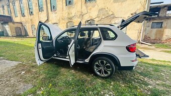 BMW X5 XDrive40d - 17