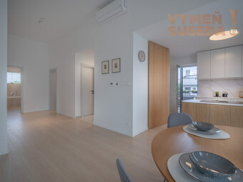 VYMEŇ SUSEDA - Výnimočný, 4 izb. byt s terasou, vysokými st - 17