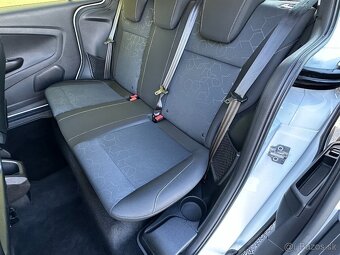 Ford B-MAX 1.0/74kW Eco Boost 1.Maj ČR r.v. 2015 - 17