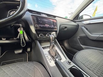 Škoda Octavia Combi 2.0 TDI Drive DSG - 17