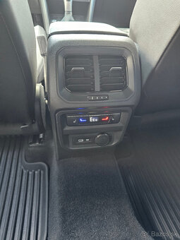 Volkswagen Tiguan 1.4 TSI eHybrid 245k R-Line - - 17