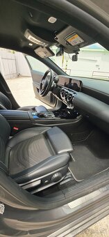 Mercedes-Benz A180D sedan - 17