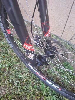 Predám Cube LTD 29er/Mko/17"/3x10, VZDUCH, DEORE XT - 17