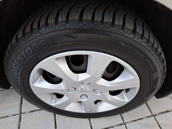 PEUGEOT 5008 1.6 HDI FAP BUSINESS M6 - 17