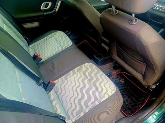 Škoda Fabia II Combi  Benzín - 17