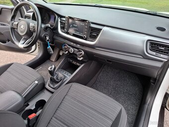 KIA Stonic 1.0 T-GDI  ==23tis km == - 17