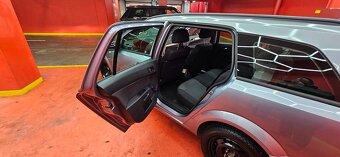 Opel Astra ST Combi 74kw Manuál 1.7 CDTi - 17