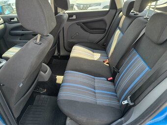 Ford Focus Kombi - 17