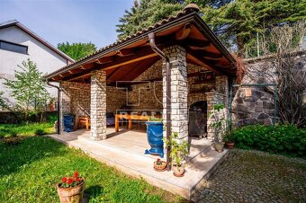 5 izbový rodinný dom, 1052m2, Dolná Mičiná - 17