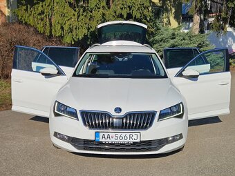 Škoda Superb Combi 2.0 TDI Ambition DSG - 17