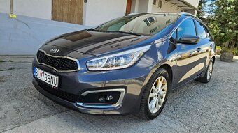 Kia Cee’d Sporty Wagon 1.6 CRDi Silver - 17