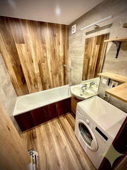 REZERVOVANÉ - Exkluzívne na predaj rekonštruovaný 3izbový by - 17