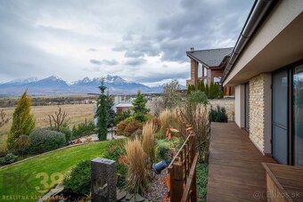 Jedinečná ponuka: Rodinný dom s nádherným výhľadom - 17