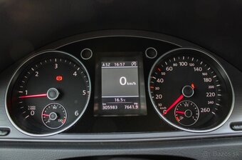 Volkswagen Passat B7 Sedan 2.0 TDI BMT - 17