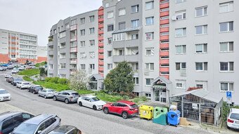 PRIESTRANNÝ 3 IZB.BYT - 2xLOGGIA, Ľ.FULLU - KARLOVA VES - 17