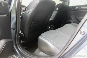 Renault Megane TCe 140 Equilibre - 17
