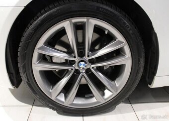 BMW Řada 7 730d xDrive M Sport Nadstandar nafta automat - 17