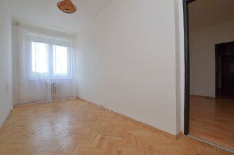NA PREDAJ | 3 izbový byt s balkónom, 65 m2,  centrum mesta - 17