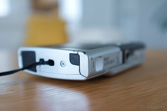 Canon PowerShot A2500 - 17