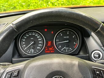 BMW X1 xDrive 18d - 17