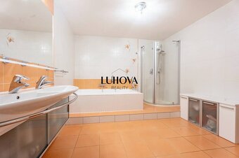 JEDINEČNÝ, NADŠTANDARDNÝ 4-izbový byt - 17