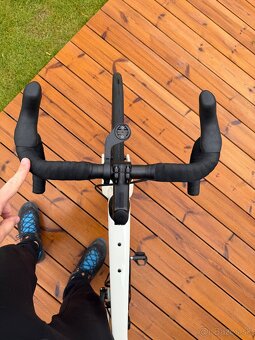 Specialized Roubaix SL8 Sport - 17