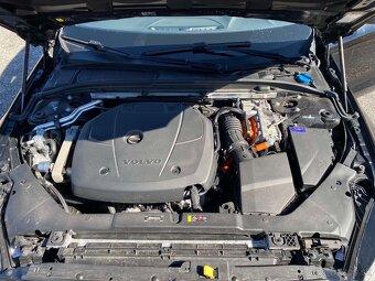 Volvo s60 T6 Recharge Rdesign 2020 eawd Twin engine - 17