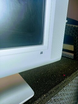 LCD televízor - 17