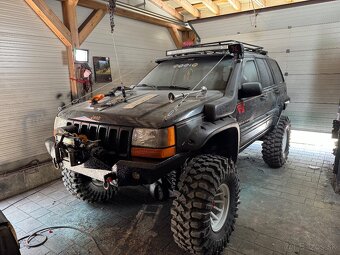 Jeep grand cherokee 5.2 - 17