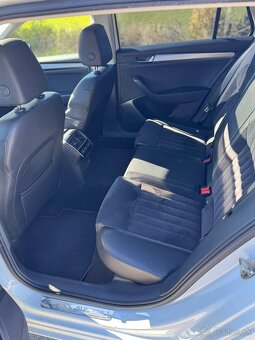Škoda Superb Combi 2.0 TSI 4x4 Style - 17