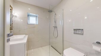 LUXUSNÝ DVOJPODLAŽNÝ RODINNÝ DOM V MODRANKE. - 17