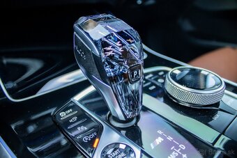 BMW X5 xDrive M50d A/T - 17