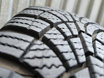 Originálna zimná sada Toyota - 5x100 r15 + GY 185/65 r15 - 17