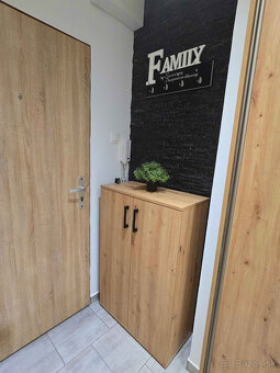 2i byt s možnosťou prerobenia na 3iz.; investičný potenciál - 17