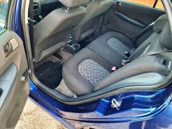 Skoda Fabia 1,4 50kw 2007 Facelift Hatchback Comfort - 17