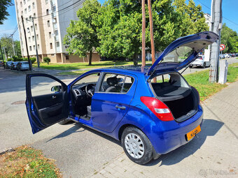 Hyundai i20 1.2i 16V Comfort- AJ NA SPLÁTKY OD 38,90e - 17