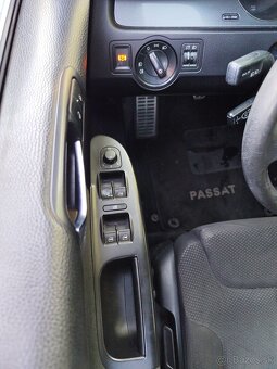 Volkswagen Passat 2.0tdi B6 - 17