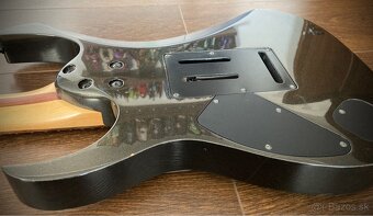 IBANEZ PRESTIGE RG1527 7 string | DiMarzio Liquifire - 17