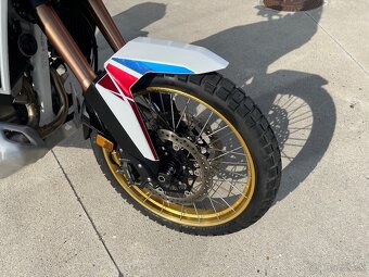 Honda Africa Twin 1100 - 17