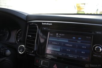 Mitsubishi Outlander 2.2 DI-D Intense+, 150k, 7 miestny - 17