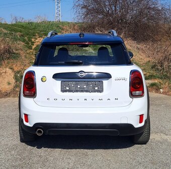 Predám  Mini Countryman Cooper S E ALL4 A/T PLUG IN HYBRID - 17