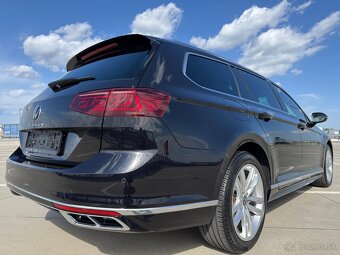 Predám  Volkswagen Passat Variant 2.0 TDI EVO Elegance DSG - 17