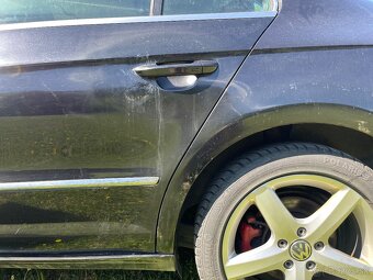 Volkswagen Passat 2.0 TDI - 17