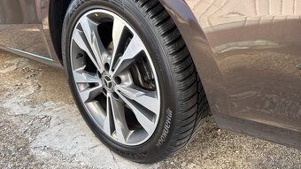 Predám Mercedes Benz V250 Marco Polo AMG - 17