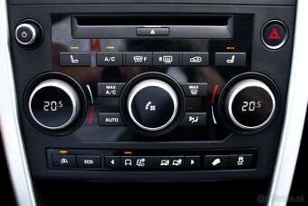 Land Rover Discovery Sport 2.0L TD4 180k HSE Luxury AT 7M - 17