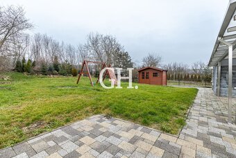 KOMPLEXNÝ 4-IZBOVÝ RD |  Ľudvikov Dvor | Moderne zariadený | - 17