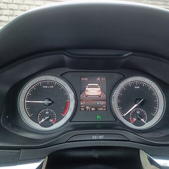 Škoda Karoq 1.6 TDI Style Plus DSG 2018, 115tis km - 17