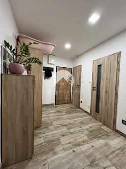 Reality KOMPLEX s.r.o. ponúka na PREDAJ krásny 2-izbový byt - 17