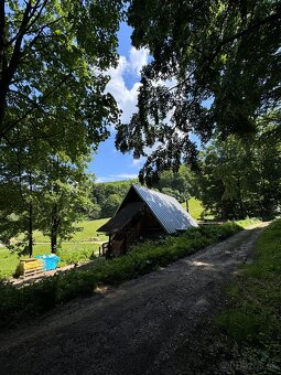 PREDANÉ zariadená chata v obci Soblahov Ostrý vrch - 17