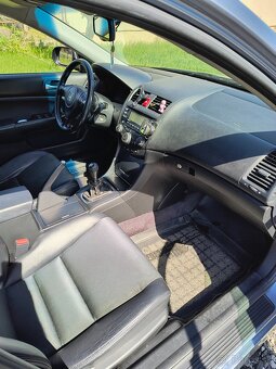 Honda Accord 2.2 i-CTDI - 17